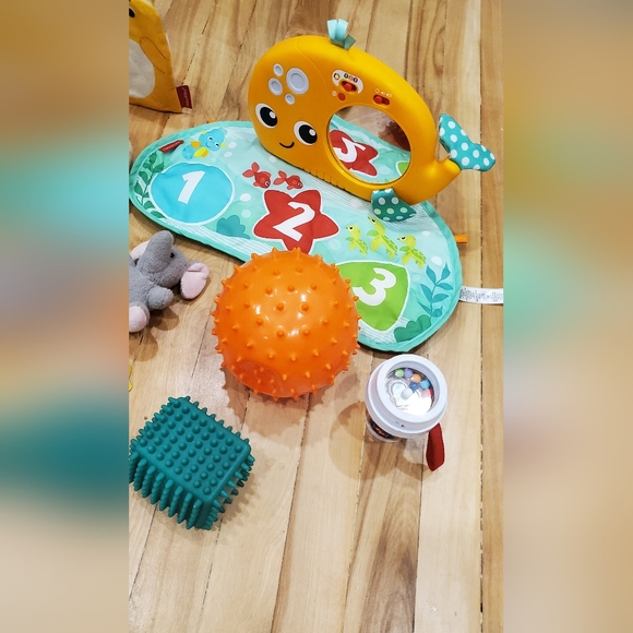 Large infant toy lot #4 - Picture 3 of 4